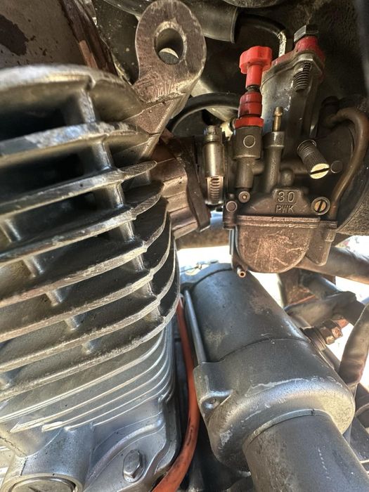 Продам apriliia з доками