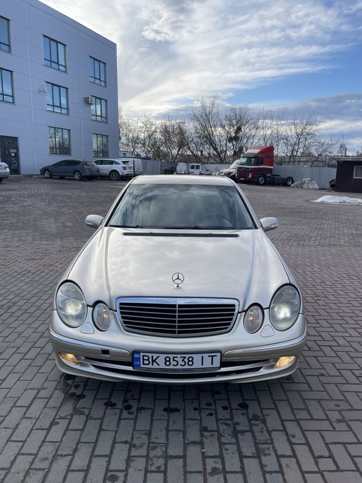 Mercedes-Benz w211 2.7