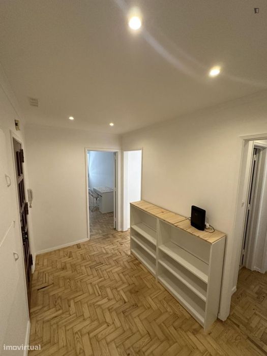 Quarto - localizado em Lisbon