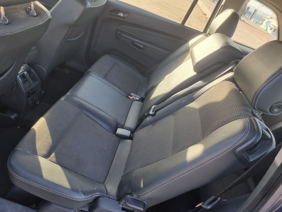 Vendo Opel Zafira 1.7Cdti