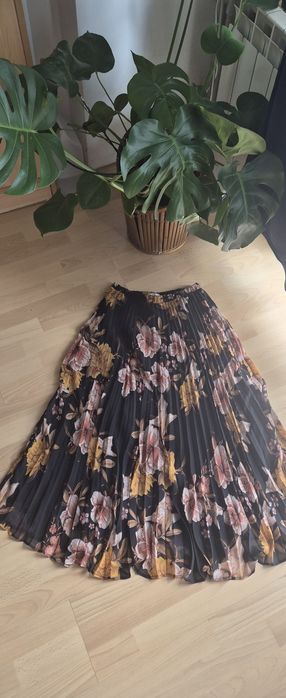 Reserved M plisowana spódnica maxi
