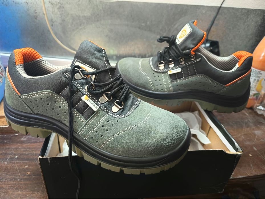 Buty robocze rozmiar 42