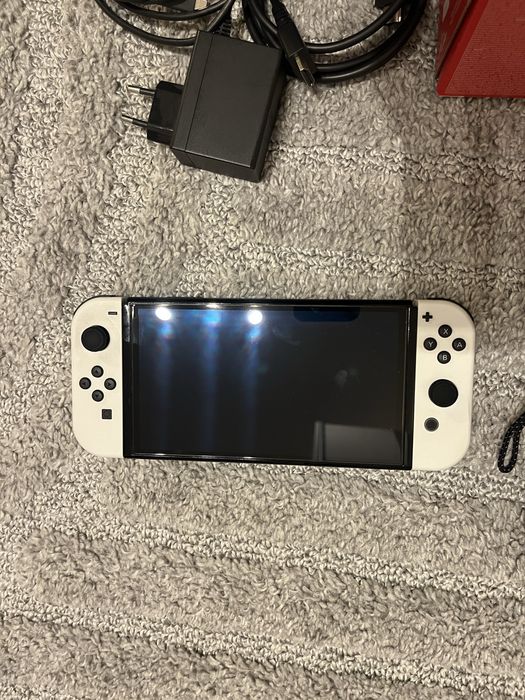 Nintendo switch OLED biały