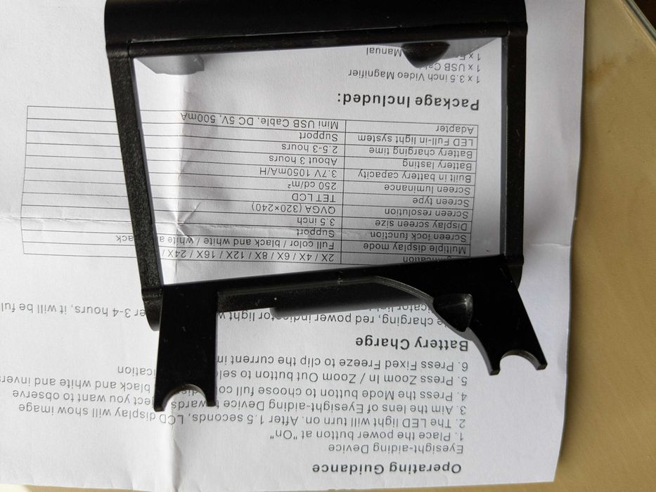 Lupa digital. Auxiliar de leitura portátil. Ampliação de 2x a 32 x.