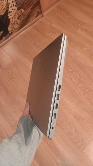 Lenovo IdeaPad 3 / GeForce MX330/SSD 500GB/8G/intel Core i5-1035g1