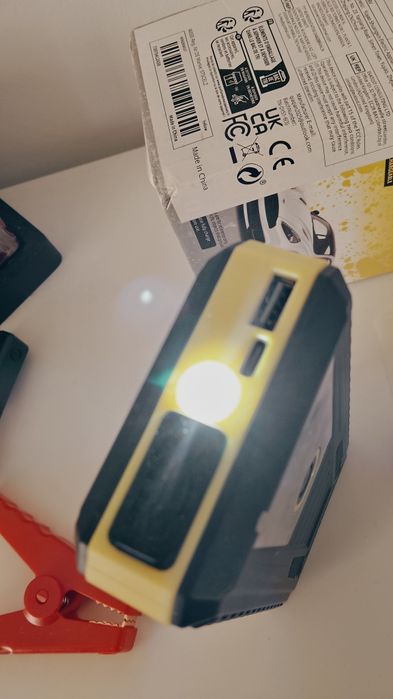 Booster para bateria novo carro/ mota