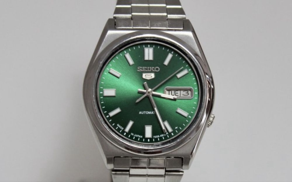 Seiko 5 Automático - Verde Metálico - Japan