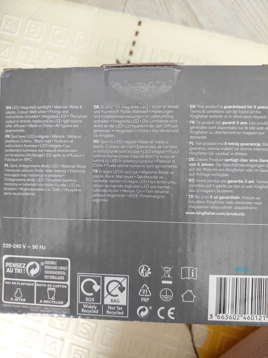 Lampa spot, zintegrowane diody led