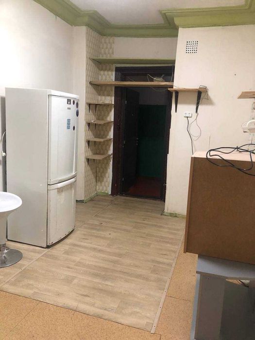 Продам кімнату в гуртожитку 8хв. метро Дарниця
