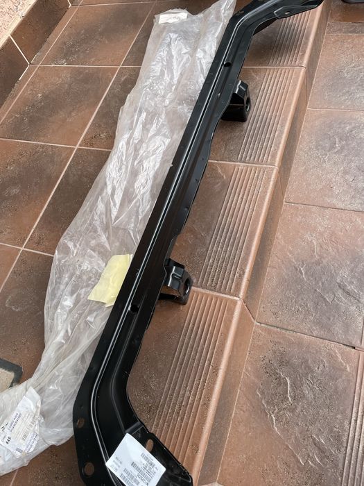 Панель радіатора нижня Nissan Rogueх