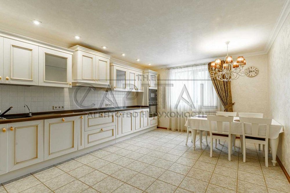 Оренда / Будинок / 450 м2 / Гора / вул. Лісова