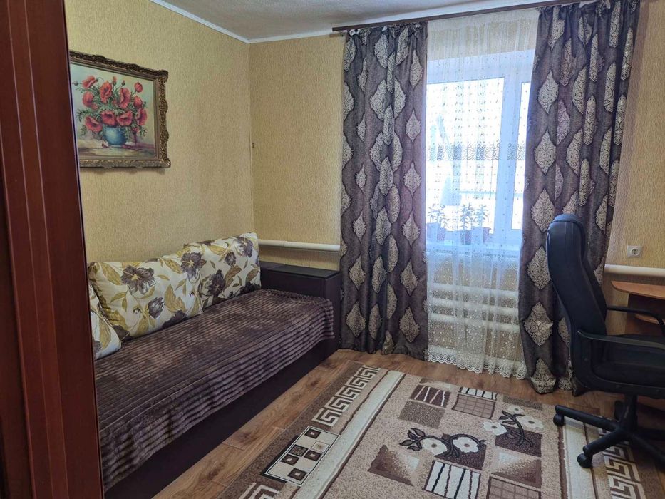 Продам добротний будинок