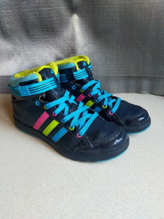 Buty zimowe Adidas orginalne skórzane ocieplane 38,5 jak nowe