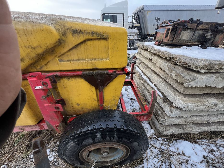 Бочка оприскувач  2000+ 300