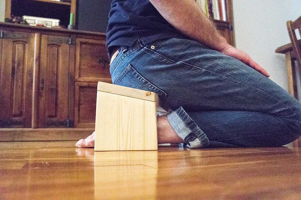 Banco para meditação