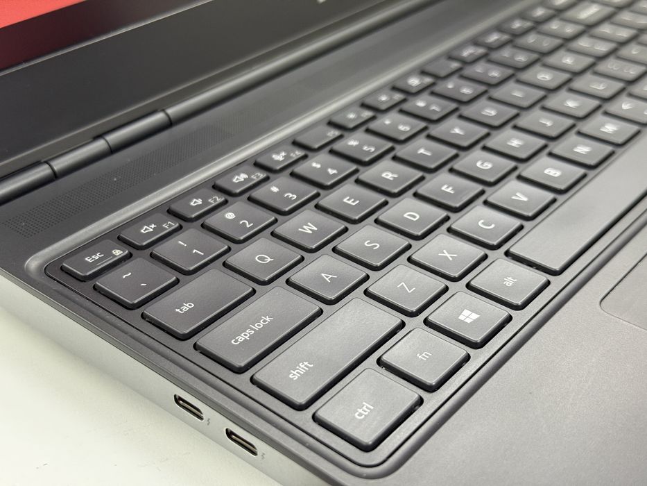 Професійний Dell Precision 7560 | Core i5-11500H | 16Gb RAM 256Gb SSD