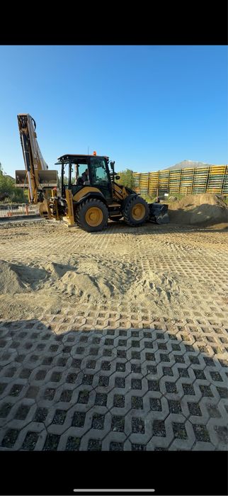 Usługi koparko ładowarka cat444prace,roboty ziemne załadunek,niwelacja