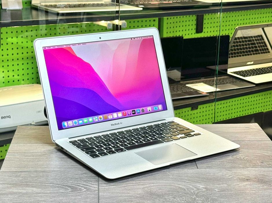 Macbook Air / 13 дюймів / 8 RAM | MAC OS + Windows | Нова АКБ | Є оплата частинами МОНО/ПРИВАТ
