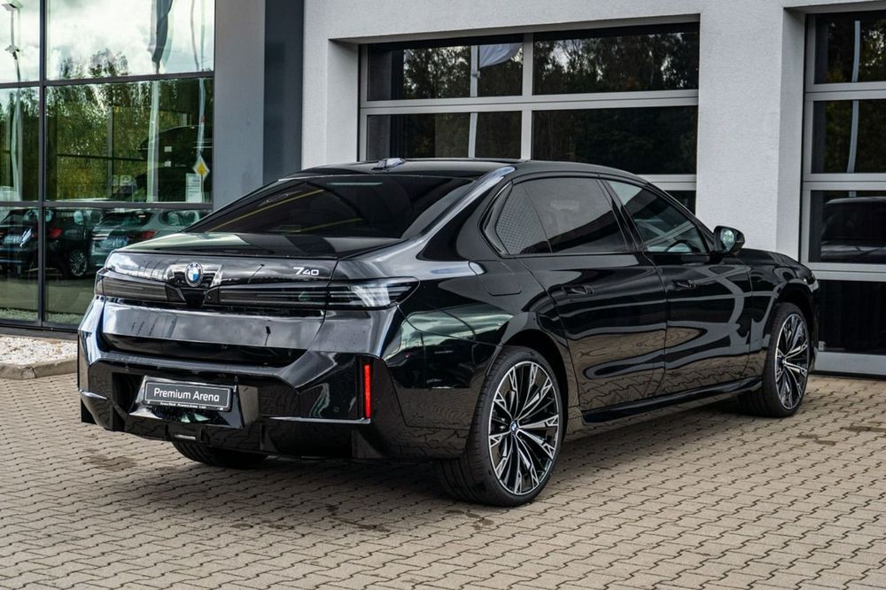 BMW Seria 7 BMW 740 xDrive Limuzyna Neue Klasse