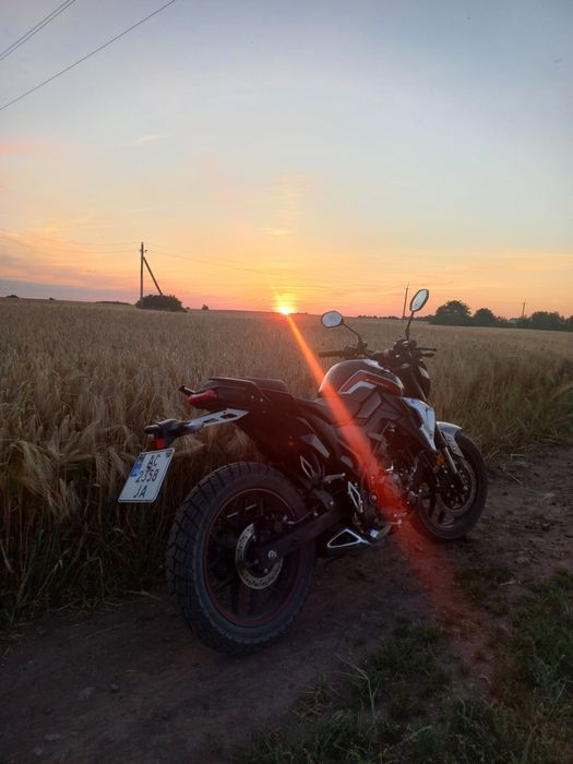 Продам lifan sr220