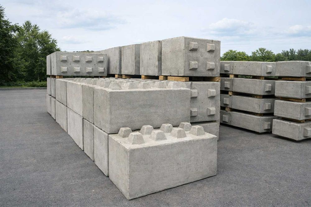 Bloki betonowe na wpusty modułowe systemowe 120x60x60 mur oporowy C25/30 C30/37 TRANSPORT