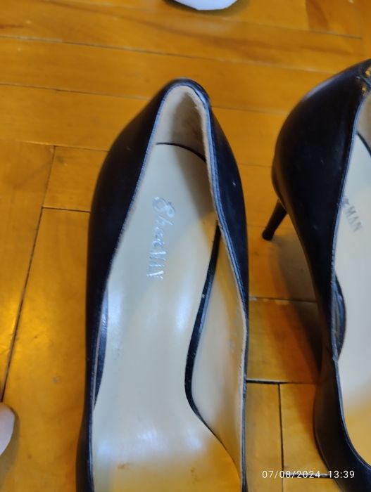 Продам туфли женские на шпильке Sharman