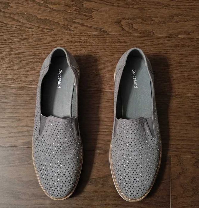 Półbuty z cyrkoniami Graceland 39 nowe!!