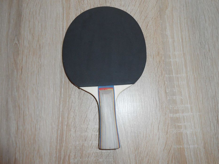 Sprzedam rakietkę do tenisa stołowego Regail