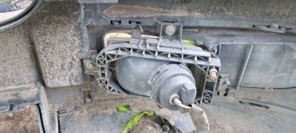 Противотуманка противотумані фари опель омега б