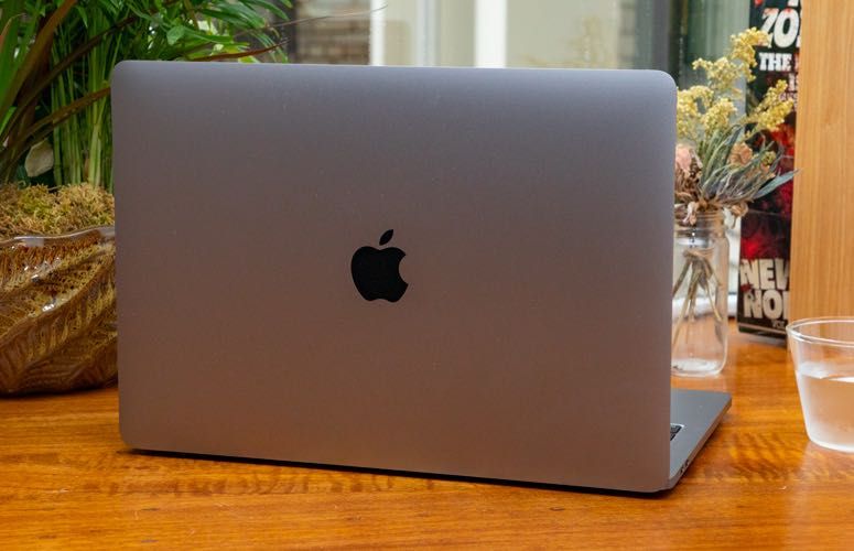 Macbook Pro 2020453875168298280960