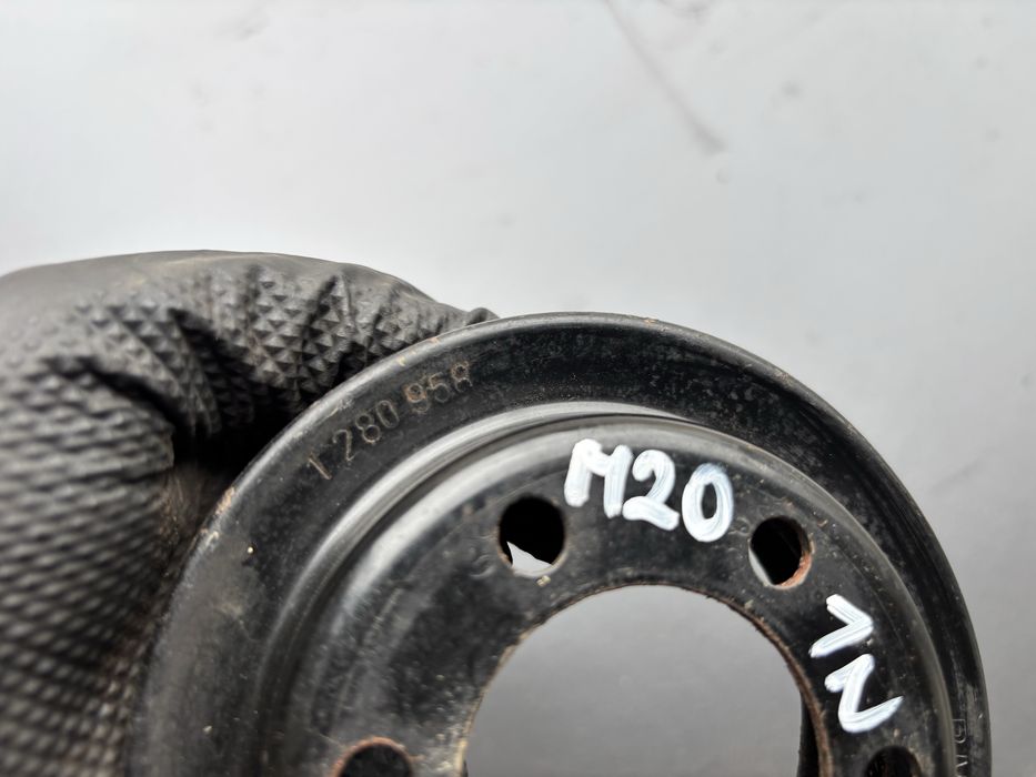 Koło pasowe wału BMW M20 E30 E34 E28 E21 M20B20 M20B25