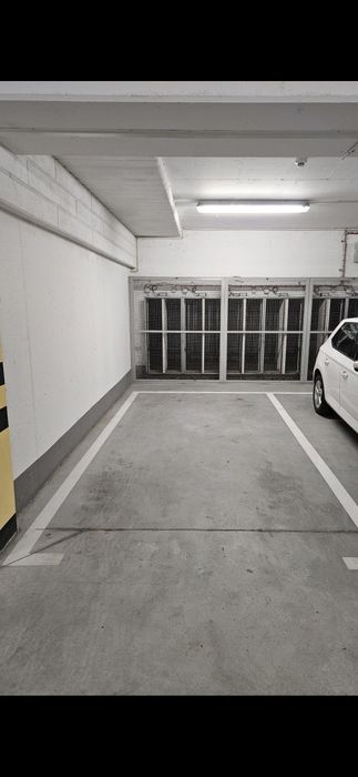 Do wynajęcia miejsce postojowe