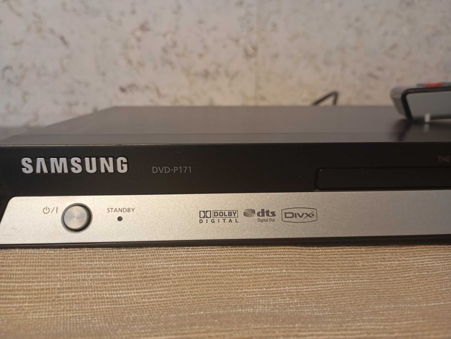 Samsung dvd-p171