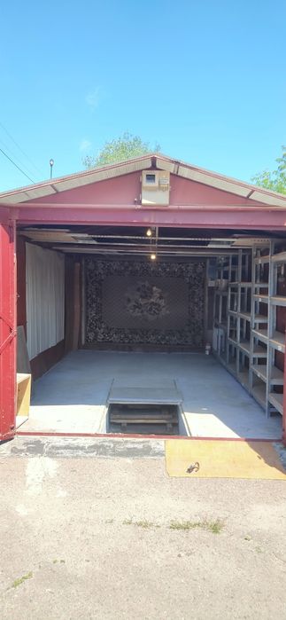 Сдам в аренду гараж на Видубичах  ул. Камишинская 4