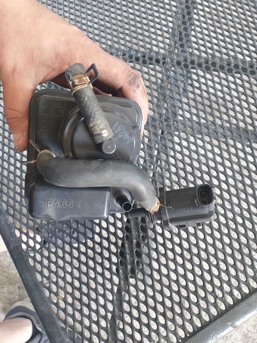 Zawor podcisnienia filtr Toyota Avensis t25 2.0 vvti 147 km