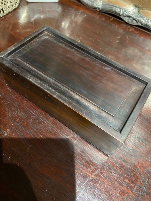 Caixa madeira huanghuali séc XIX 16 cm