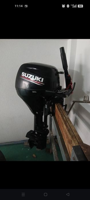 Vendo motor Suzuki fora de borda 8cv