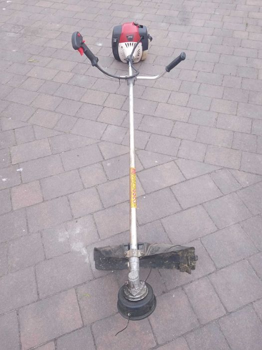 Kosa spalinowa..
