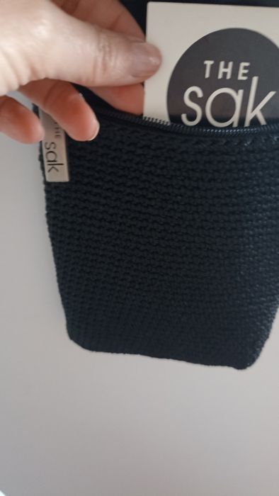 Mala para telemóvel preta em crochê