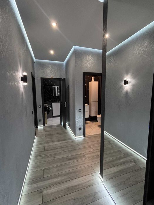 Стильна 2-кімнатна квартира з авторським дизайном у ЖК «28 Перлина»