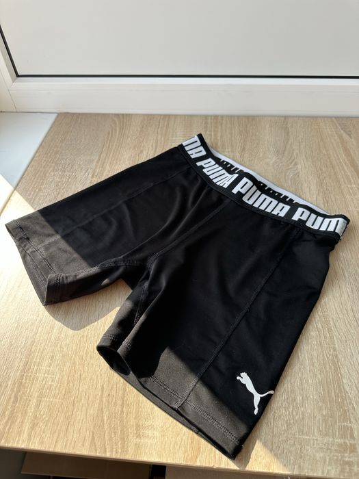 Спортивні шорти Puma