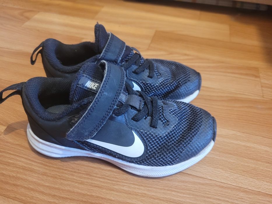 Кроссовки Nike черные