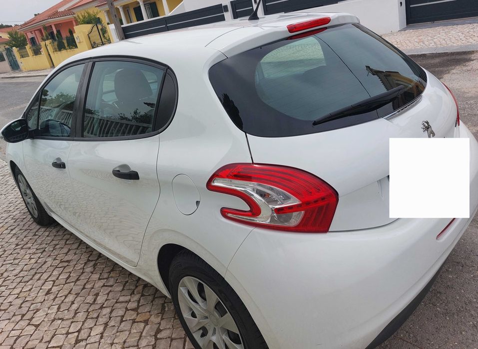 Peugeot 208 1.4hdi