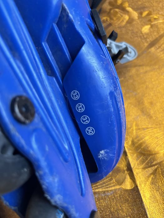 Продам Ролики 30-33