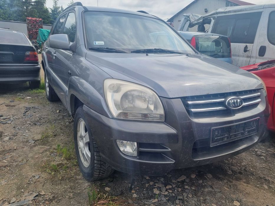 Czesci z KIA Sportage 2,0 141km z 05r