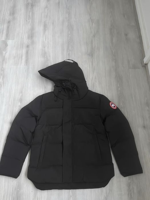 Canada goose Macmillan
