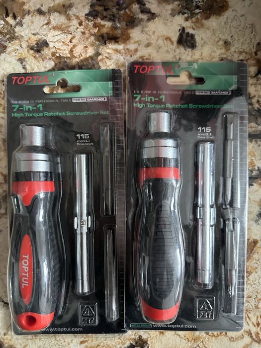 Викрутка-бітотримач з тріскачкою 7-в-1 GAAR0402 TOPTUL