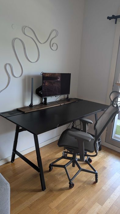 Secretária e cadeira p/gaming