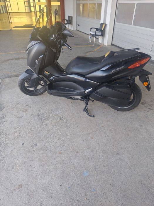 Yamaha X max 300