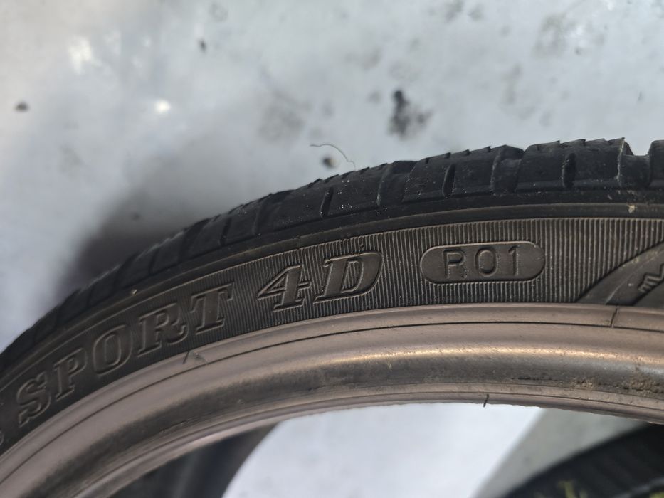 275/30/21 Dunlop 4d super komplet 7,2mm R01 Audi